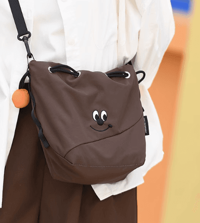 カメラ バッグ にこにこドロー カメラ収納ショルダー
